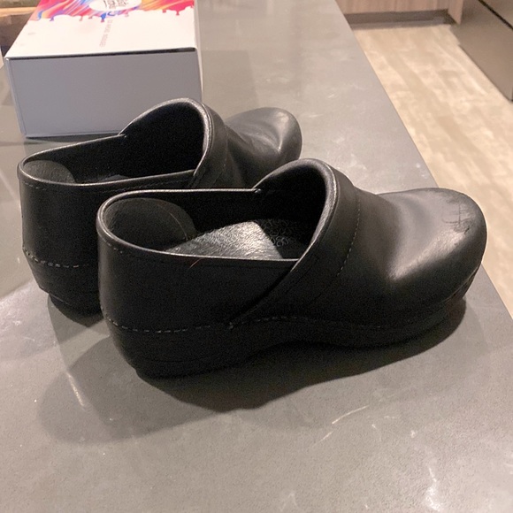 Dansko Women’s XP 2.0